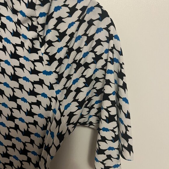 Evening dress by DKNY - Picture 6 of 7